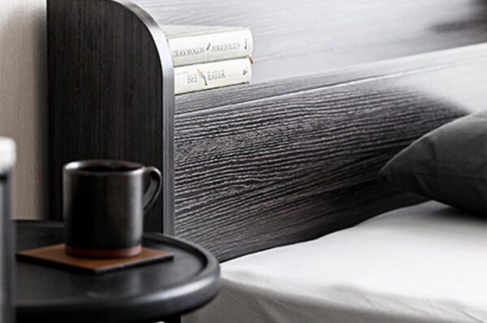 Giường Ngủ Đẹp Hiện Đại Bằng Gỗ Sang Trọng GNKL-016